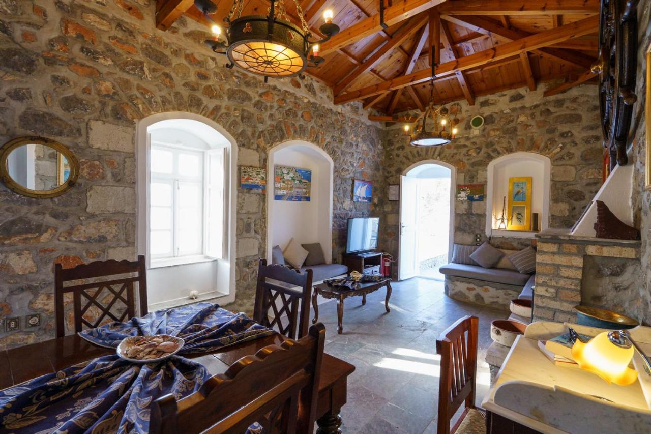 Villa Mandraki ไฮดรา ภายนอก รูปภาพ