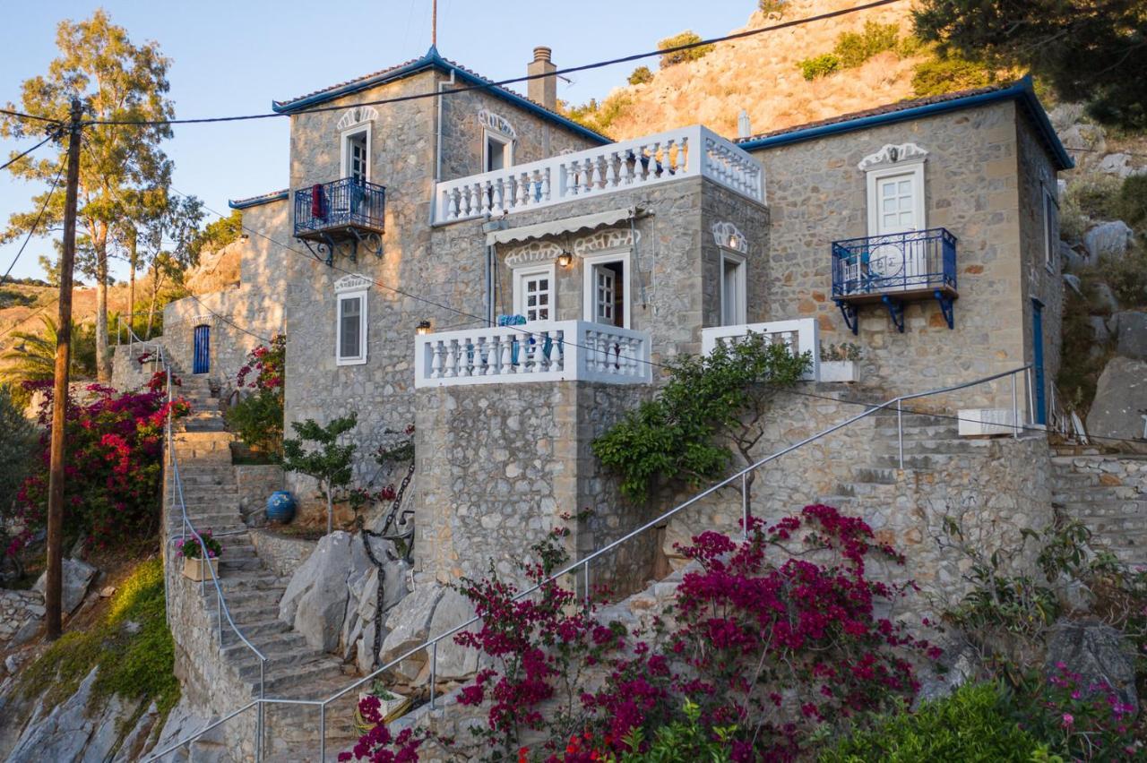 Villa Mandraki ไฮดรา ภายนอก รูปภาพ