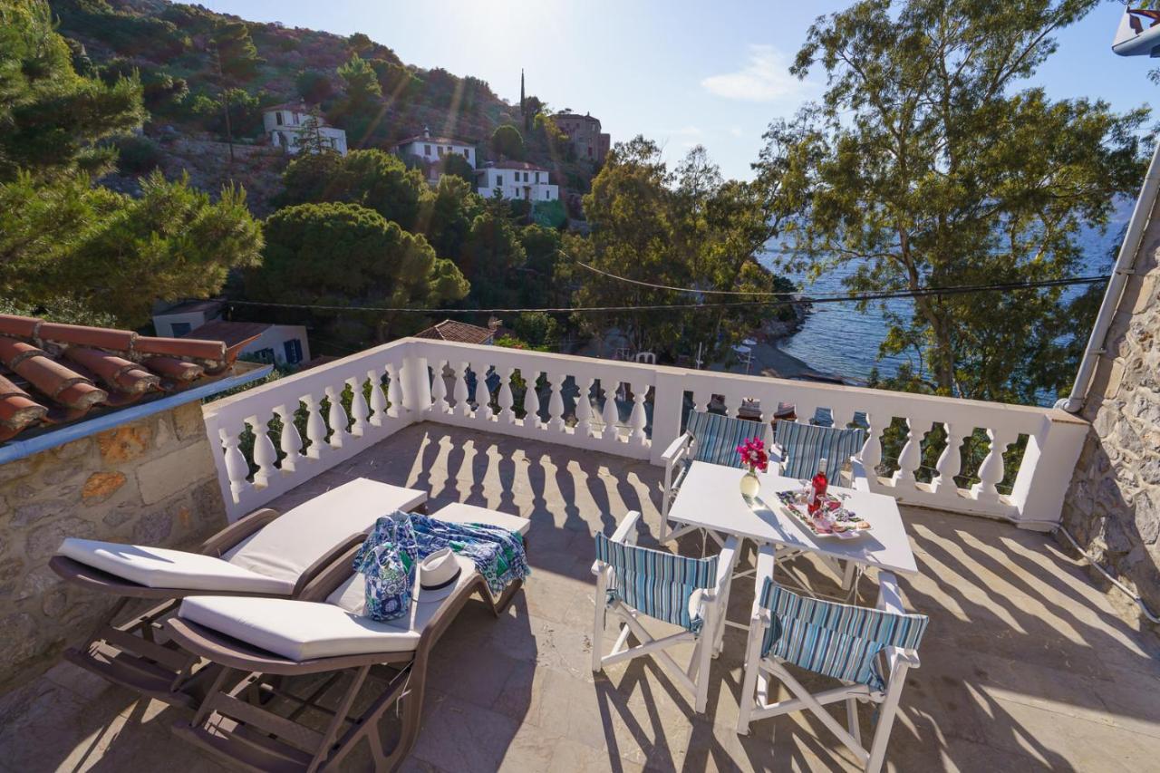 Villa Mandraki ไฮดรา ภายนอก รูปภาพ