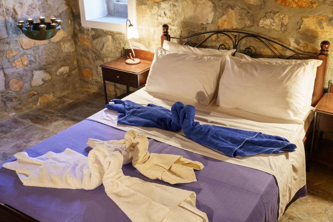 Villa Mandraki ไฮดรา ภายนอก รูปภาพ